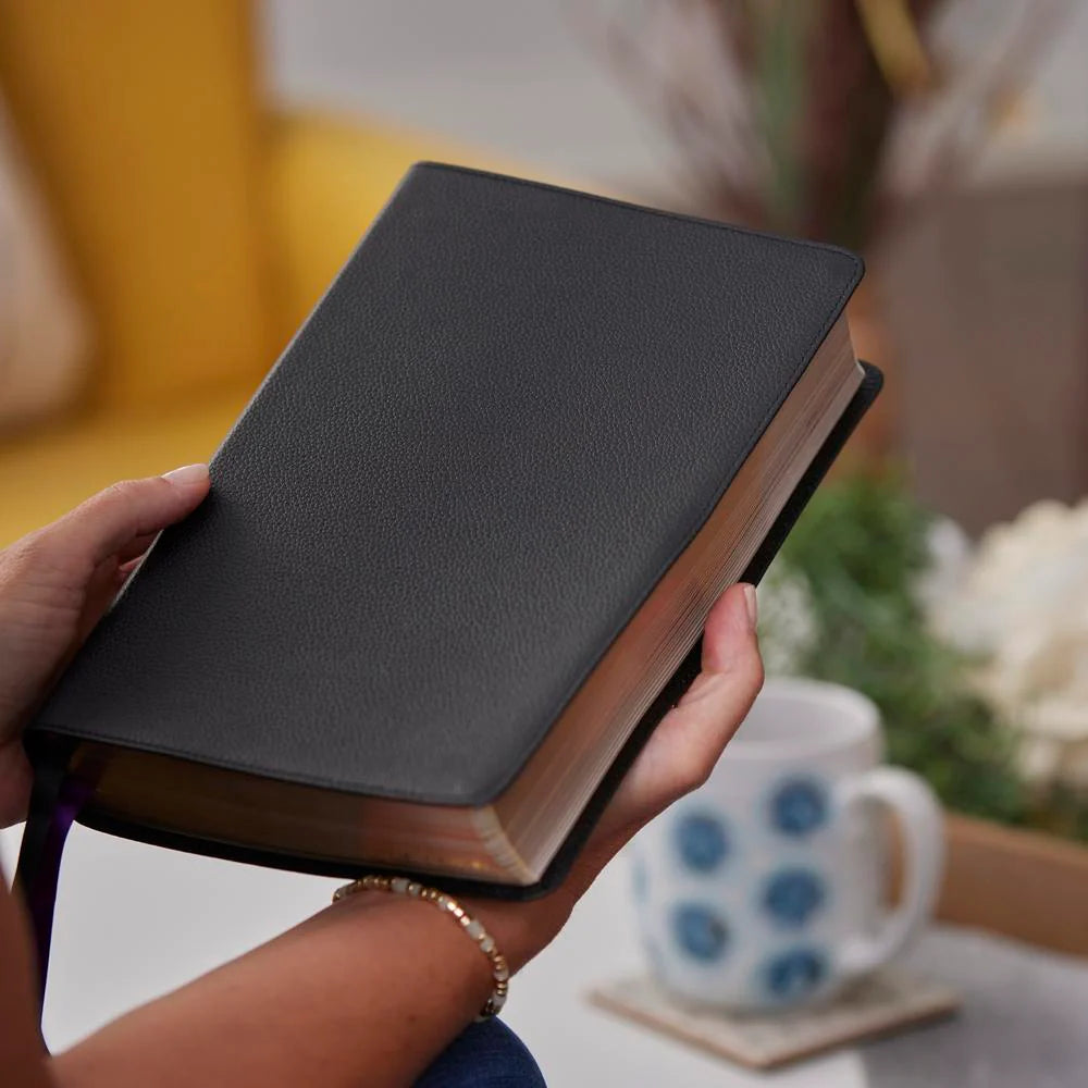 KJV, the Woman'S Study Bible, Red Letter, Full-Color Edition, Comfort Print: Receiving God'S Truth for Balance, Hope, and Transformation