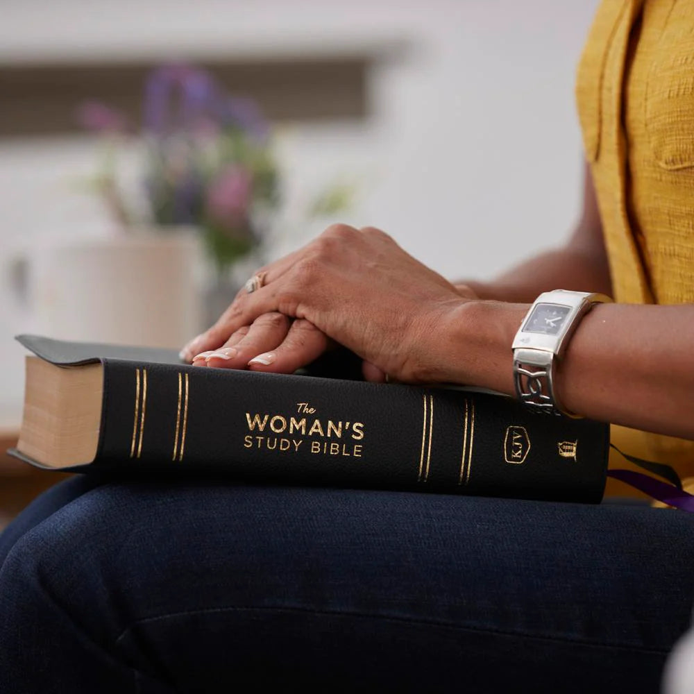 KJV, the Woman'S Study Bible, Red Letter, Full-Color Edition, Comfort Print: Receiving God'S Truth for Balance, Hope, and Transformation