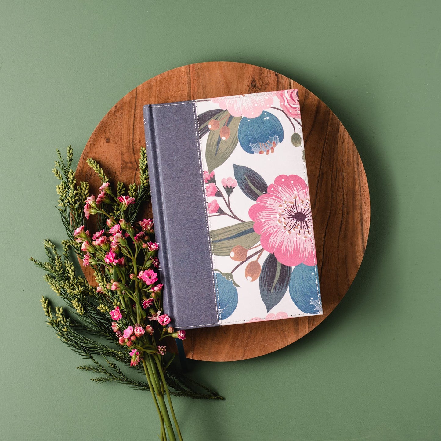 NIV, the Woman'S Study Bible, Full-Color, Red Letter: Receiving God'S Truth for Balance, Hope, and Transformation